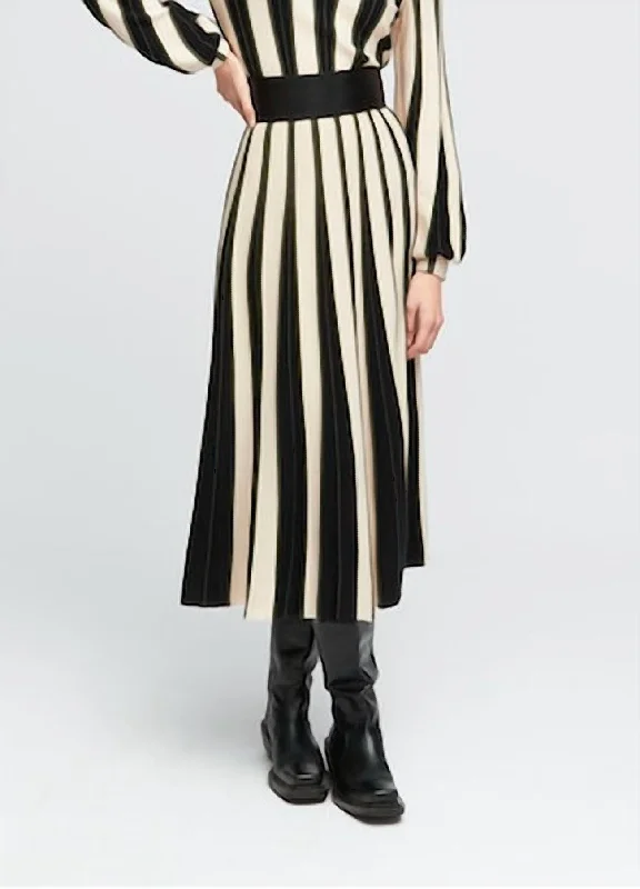 Stripe Knit Skirt In Beige/olive/black