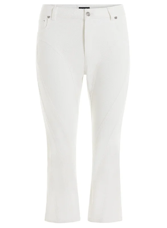 white capri jeans