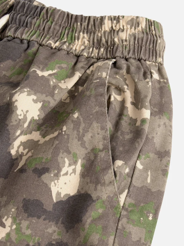 aelfric-eden-multi-pocket-camouflage-shorts