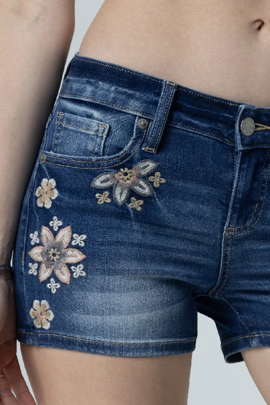 falling-flowers-shorts