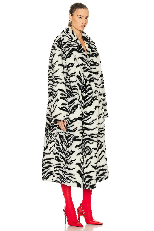 faux-fur-coat