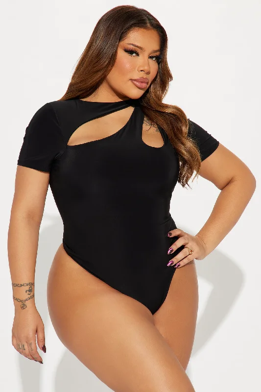 keilani-short-sleeve-bodysuit-black