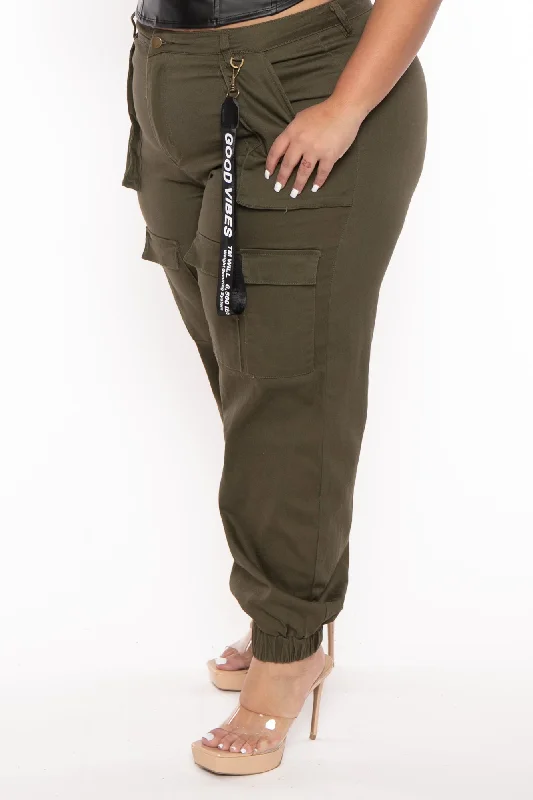 plus-size-good-vibes-multi-pockets-jogger-olive