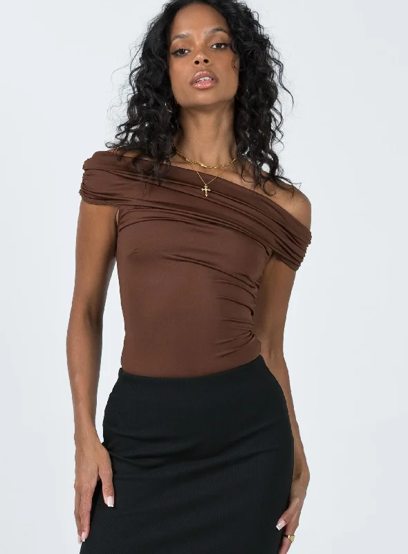 stocklin-off-shoulder-bodysuit-chocolate