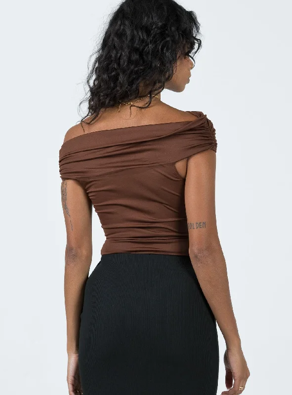 stocklin-off-shoulder-bodysuit-chocolate