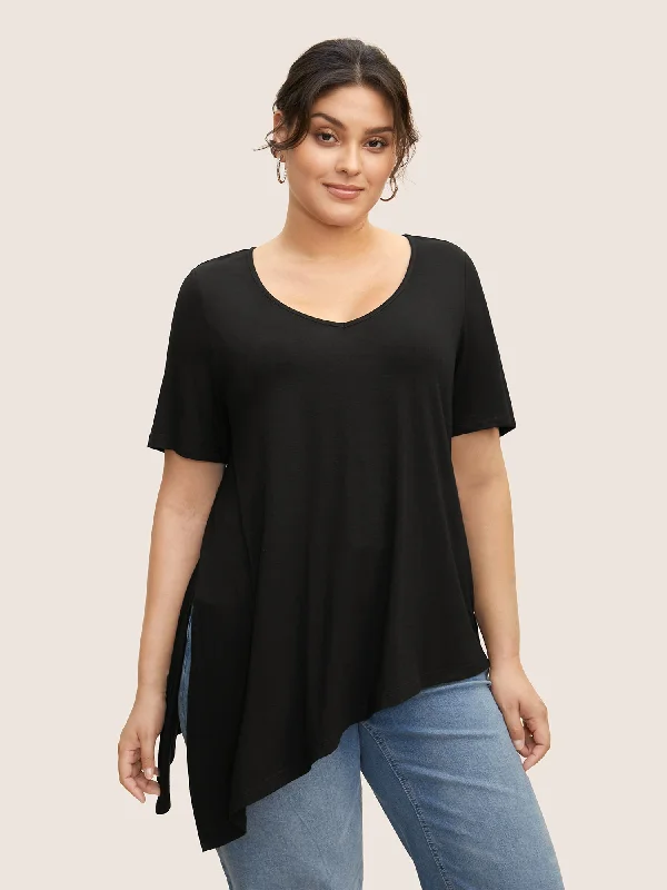 Supersoft Essentials Solid Asymmetrical Split Hem T-shirt