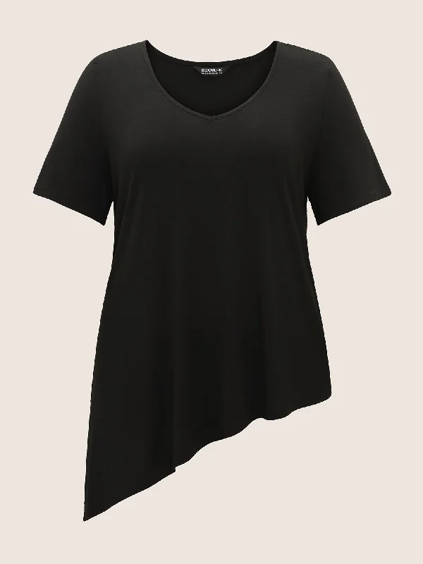 supersoft-essentials-solid-asymmetrical-split-hem-t-shirt