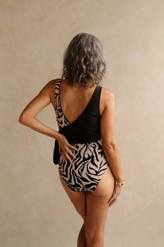 tulum-reversible-wrapsuit-1